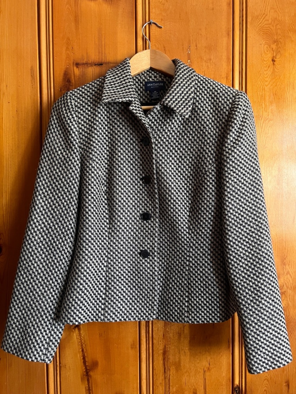 Vintage Ann Taylor 100% Wool Black and Tan Blazer 90s/2000s